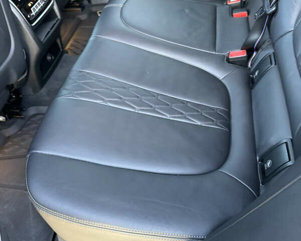 Черный БМВ Х6, объемом двигателя 2.99 л и пробегом 129 тыс. км за 77500 $, фото 22 на Automoto.ua