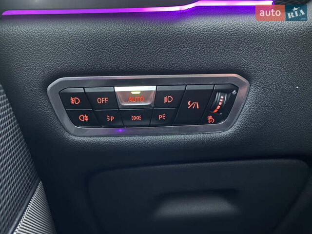 Черный БМВ Х6, объемом двигателя 3 л и пробегом 184 тыс. км за 72000 $, фото 30 на Automoto.ua