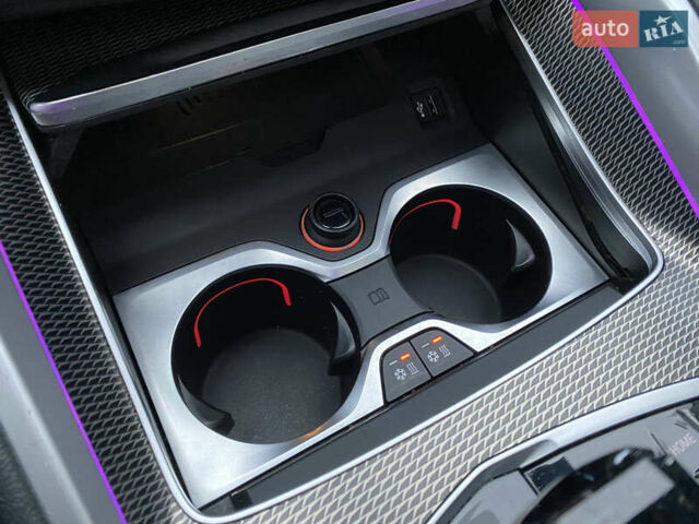 Черный БМВ Х6, объемом двигателя 3 л и пробегом 184 тыс. км за 72000 $, фото 33 на Automoto.ua