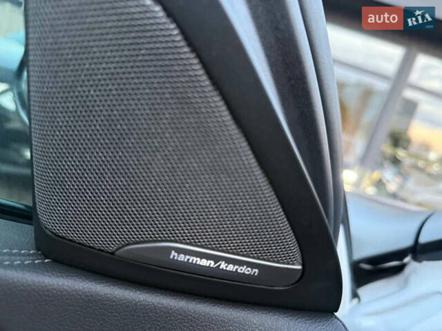 Черный БМВ Х6, объемом двигателя 3 л и пробегом 84 тыс. км за 65000 $, фото 12 на Automoto.ua