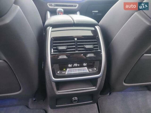 Черный БМВ Х6, объемом двигателя 4.39 л и пробегом 35 тыс. км за 95000 $, фото 60 на Automoto.ua