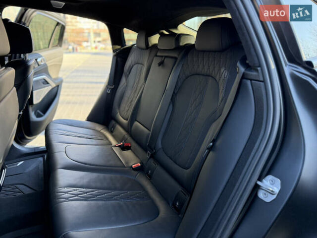 Черный БМВ Х6, объемом двигателя 2.99 л и пробегом 109 тыс. км за 86900 $, фото 77 на Automoto.ua