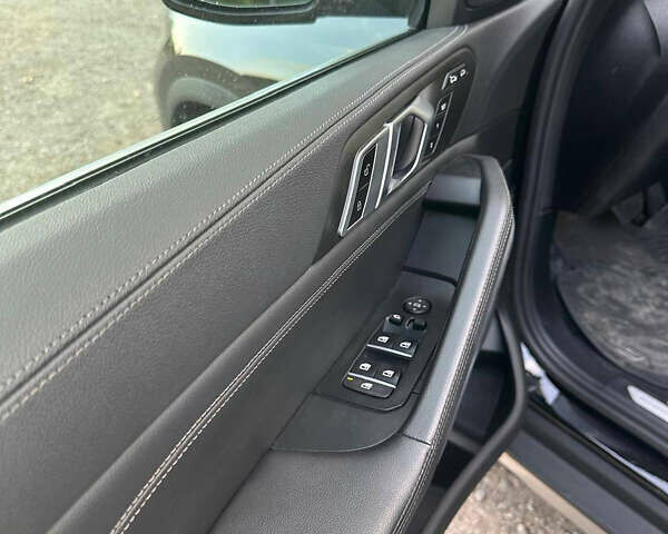 Черный БМВ Х6, объемом двигателя 3 л и пробегом 65 тыс. км за 73800 $, фото 67 на Automoto.ua