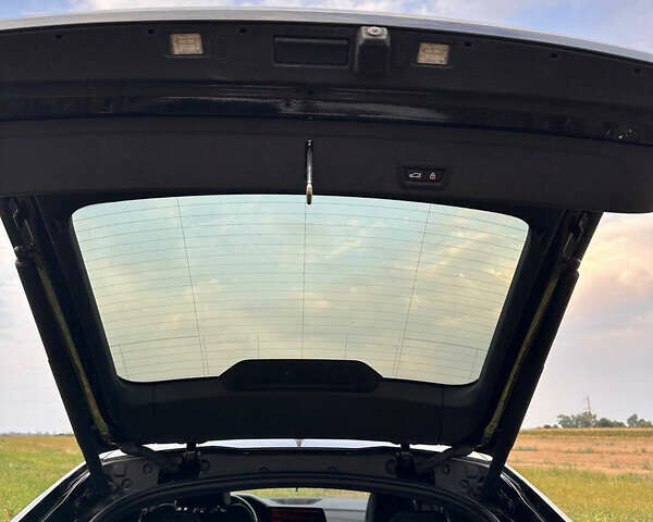 Черный БМВ Х6, объемом двигателя 3 л и пробегом 65 тыс. км за 73800 $, фото 11 на Automoto.ua