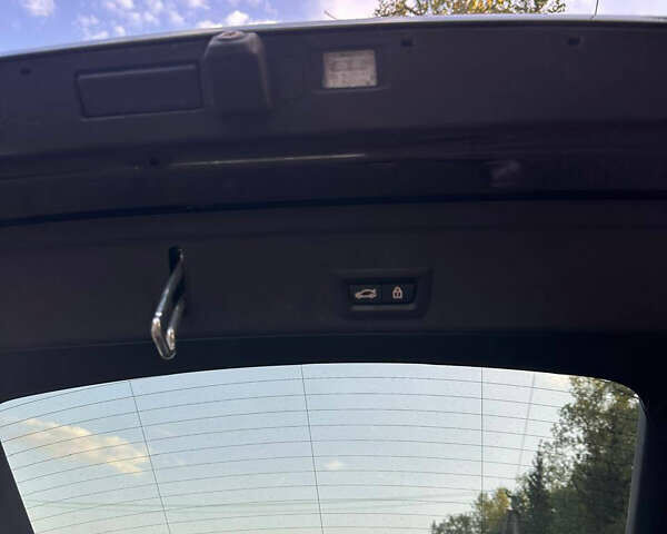 Черный БМВ Х6, объемом двигателя 3 л и пробегом 65 тыс. км за 73800 $, фото 64 на Automoto.ua