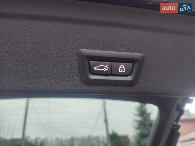 Черный БМВ Х6, объемом двигателя 4.39 л и пробегом 35 тыс. км за 95000 $, фото 68 на Automoto.ua