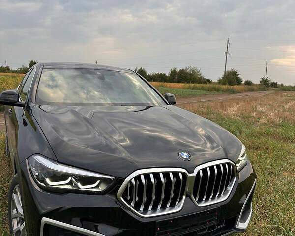 Черный БМВ Х6, объемом двигателя 3 л и пробегом 65 тыс. км за 73800 $, фото 9 на Automoto.ua