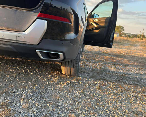 Черный БМВ Х6, объемом двигателя 3 л и пробегом 65 тыс. км за 73800 $, фото 19 на Automoto.ua