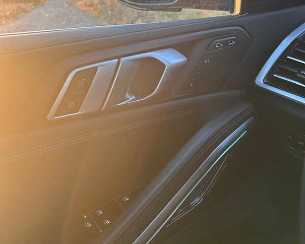 Черный БМВ Х6, объемом двигателя 3 л и пробегом 65 тыс. км за 73800 $, фото 18 на Automoto.ua