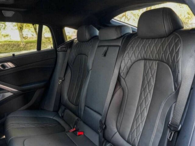 Черный БМВ Х6, объемом двигателя 4.4 л и пробегом 10 тыс. км за 28500 $, фото 9 на Automoto.ua