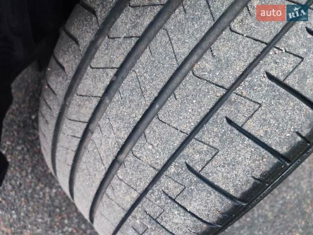 Черный БМВ Х6, объемом двигателя 4.39 л и пробегом 35 тыс. км за 95000 $, фото 81 на Automoto.ua