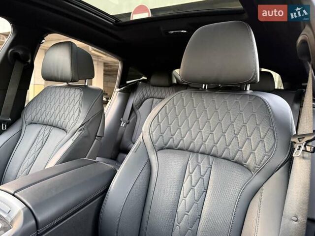 Чорний БМВ Х6, об'ємом двигуна 4.39 л та пробігом 55 тис. км за 88800 $, фото 53 на Automoto.ua