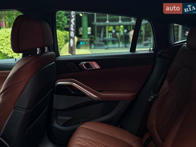 Черный БМВ Х6, объемом двигателя 4.4 л и пробегом 74 тыс. км за 79900 $, фото 28 на Automoto.ua