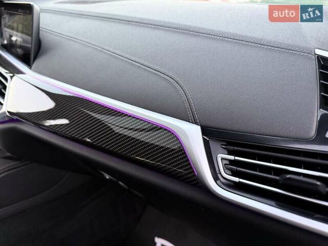 Чорний БМВ Х6, об'ємом двигуна 4.39 л та пробігом 55 тис. км за 88800 $, фото 34 на Automoto.ua