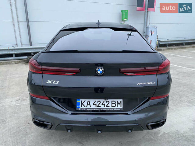 Черный БМВ Х6, объемом двигателя 2.99 л и пробегом 46 тыс. км за 82000 $, фото 6 на Automoto.ua