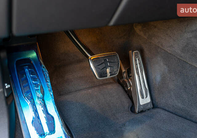 Черный БМВ Х6, объемом двигателя 2.99 л и пробегом 24 тыс. км за 99000 $, фото 39 на Automoto.ua