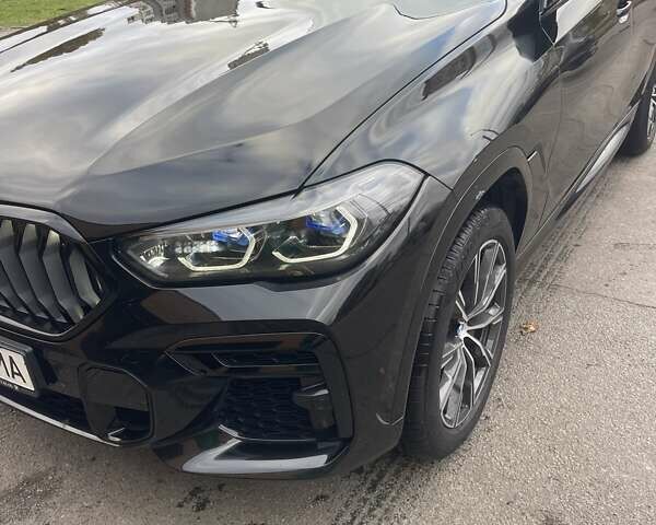 Черный БМВ Х6, объемом двигателя 3 л и пробегом 59 тыс. км за 88000 $, фото 3 на Automoto.ua