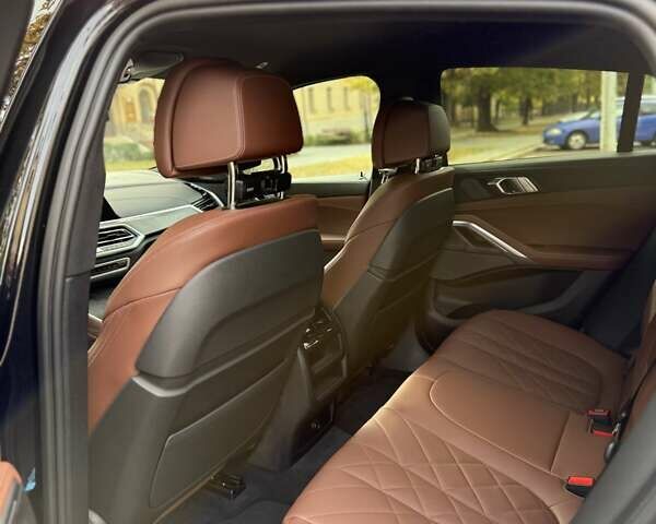 Чорний БМВ Х6, об'ємом двигуна 2.99 л та пробігом 103 тис. км за 78000 $, фото 18 на Automoto.ua