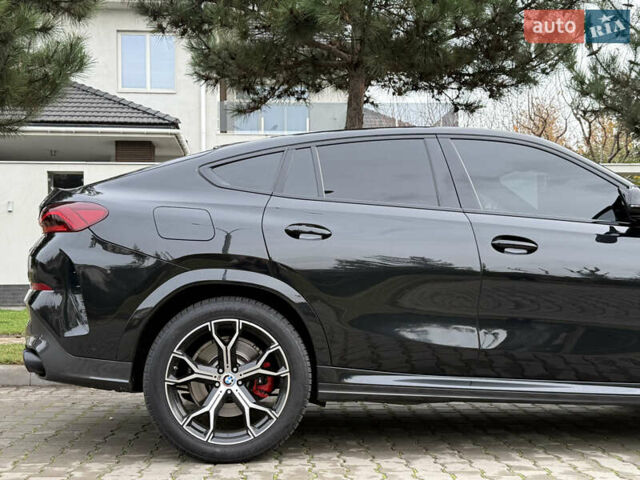 Чорний БМВ Х6, об'ємом двигуна 4.4 л та пробігом 79 тис. км за 69000 $, фото 43 на Automoto.ua