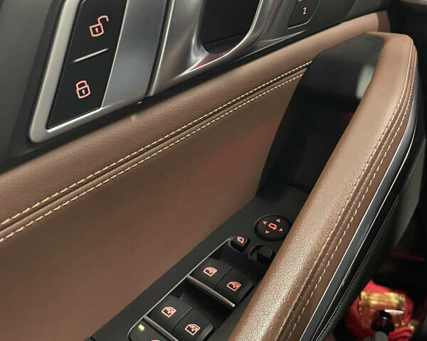 Чорний БМВ Х6, об'ємом двигуна 3 л та пробігом 49 тис. км за 92000 $, фото 8 на Automoto.ua