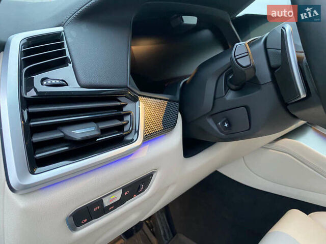 Черный БМВ Х6, объемом двигателя 2.99 л и пробегом 46 тыс. км за 82000 $, фото 16 на Automoto.ua