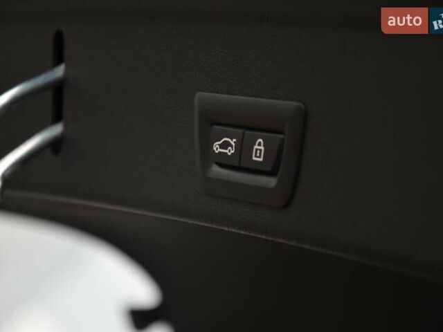 Черный БМВ Х6, объемом двигателя 3 л и пробегом 48 тыс. км за 86750 $, фото 54 на Automoto.ua