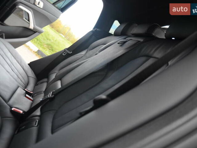 Черный БМВ Х6, объемом двигателя 3 л и пробегом 48 тыс. км за 86750 $, фото 51 на Automoto.ua