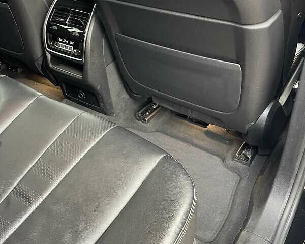 Черный БМВ Х6, объемом двигателя 3 л и пробегом 59 тыс. км за 88000 $, фото 14 на Automoto.ua