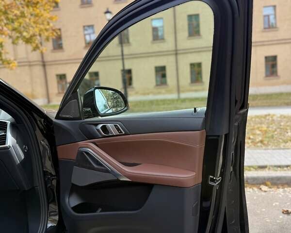 Чорний БМВ Х6, об'ємом двигуна 2.99 л та пробігом 103 тис. км за 78000 $, фото 13 на Automoto.ua