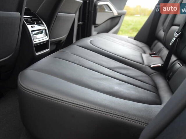 Черный БМВ Х6, объемом двигателя 3 л и пробегом 48 тыс. км за 86750 $, фото 50 на Automoto.ua