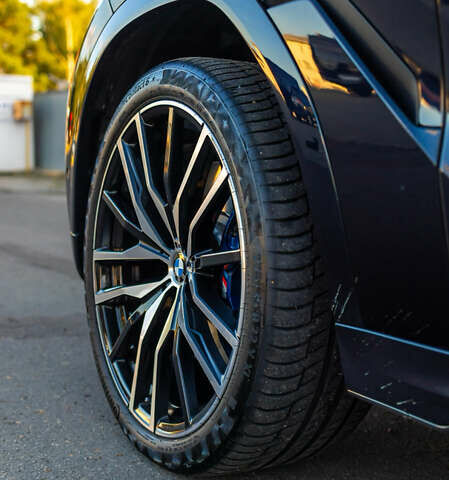 Черный БМВ Х6, объемом двигателя 2.99 л и пробегом 24 тыс. км за 99000 $, фото 6 на Automoto.ua