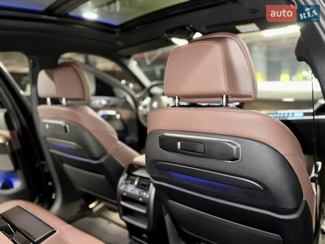 Черный БМВ Х6, объемом двигателя 3 л и пробегом 77 тыс. км за 102900 $, фото 35 на Automoto.ua