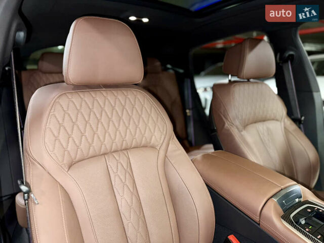 Черный БМВ Х6, объемом двигателя 3 л и пробегом 77 тыс. км за 102900 $, фото 40 на Automoto.ua