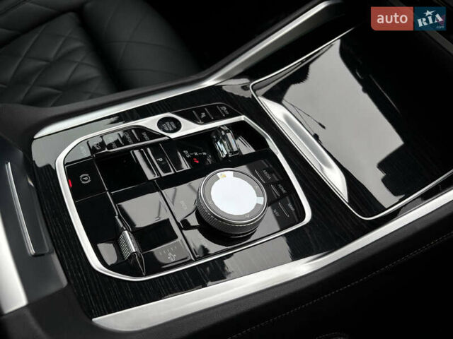 Черный БМВ Х6, объемом двигателя 3 л и пробегом 46 тыс. км за 103900 $, фото 31 на Automoto.ua