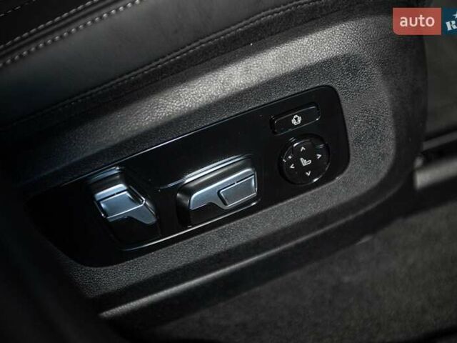 Чорний БМВ Х6, об'ємом двигуна 2.99 л та пробігом 1 тис. км за 119999 $, фото 32 на Automoto.ua