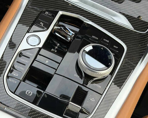 Черный БМВ Х6, объемом двигателя 2.99 л и пробегом 24 тыс. км за 119000 $, фото 11 на Automoto.ua