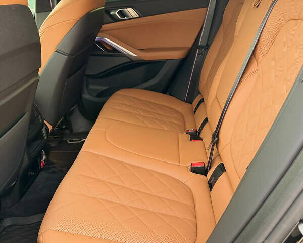 Черный БМВ Х6, объемом двигателя 2.99 л и пробегом 24 тыс. км за 119000 $, фото 8 на Automoto.ua