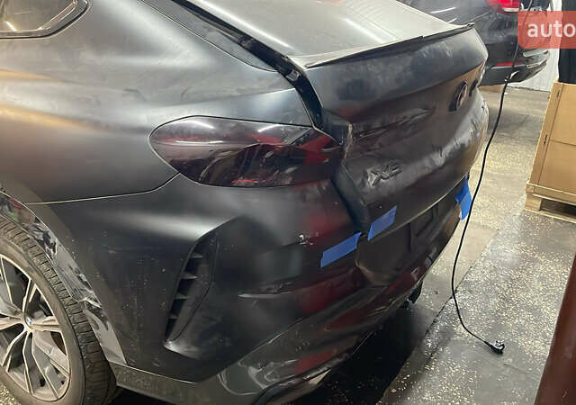 Черный БМВ Х6, объемом двигателя 3 л и пробегом 8 тыс. км за 65000 $, фото 10 на Automoto.ua