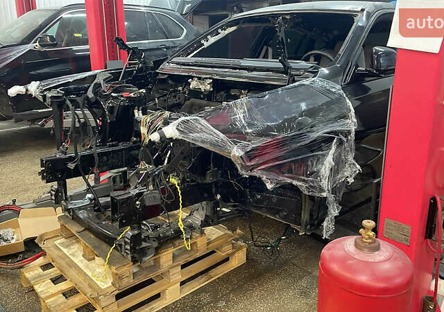 Черный БМВ Х6, объемом двигателя 3 л и пробегом 8 тыс. км за 65000 $, фото 7 на Automoto.ua