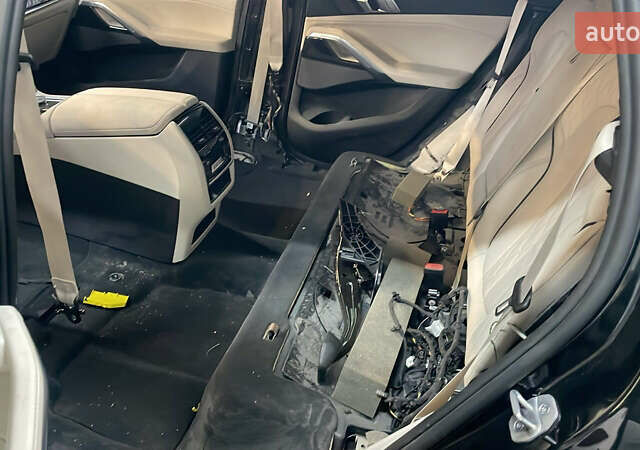 Черный БМВ Х6, объемом двигателя 3 л и пробегом 8 тыс. км за 65000 $, фото 12 на Automoto.ua