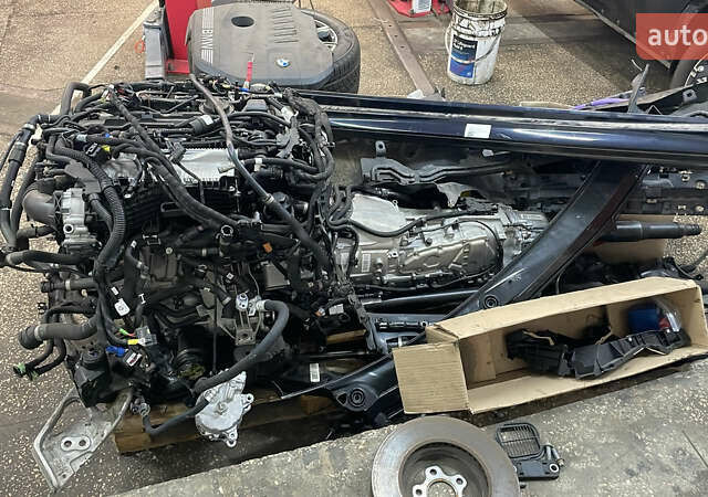 Черный БМВ Х6, объемом двигателя 3 л и пробегом 8 тыс. км за 65000 $, фото 17 на Automoto.ua