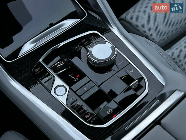 Черный БМВ Х6, объемом двигателя 3 л и пробегом 35 тыс. км за 112800 $, фото 15 на Automoto.ua