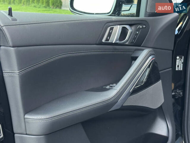 Черный БМВ Х6, объемом двигателя 3 л и пробегом 5 тыс. км за 106000 $, фото 30 на Automoto.ua