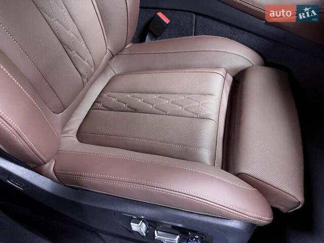 Черный БМВ Х6, объемом двигателя 4.39 л и пробегом 1 тыс. км за 159500 $, фото 87 на Automoto.ua