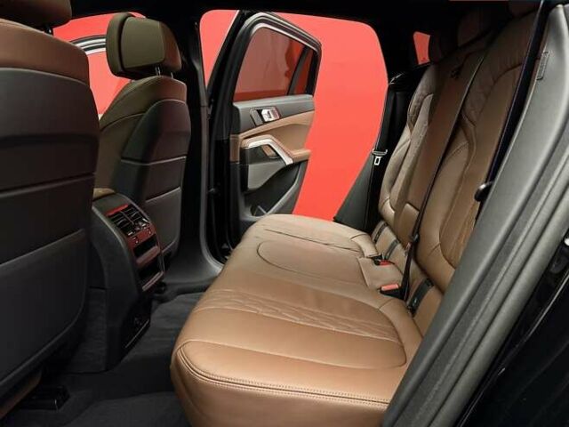 Черный БМВ Х6, объемом двигателя 3 л и пробегом 1 тыс. км за 151800 $, фото 47 на Automoto.ua