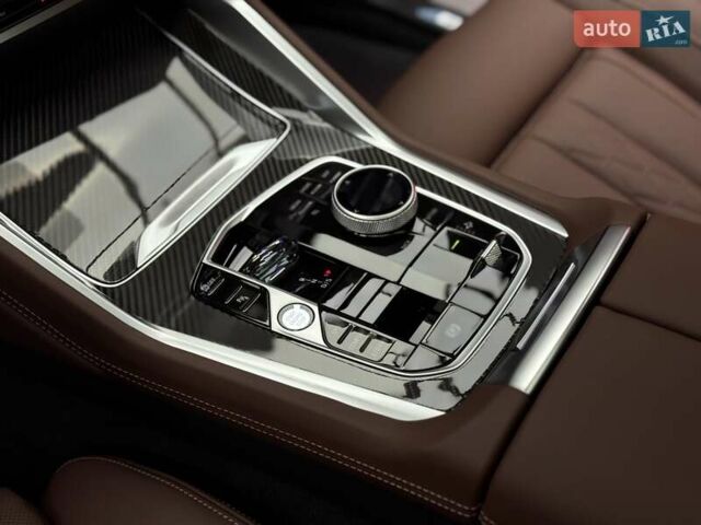 Черный БМВ Х6, объемом двигателя 3 л и пробегом 1 тыс. км за 151800 $, фото 42 на Automoto.ua