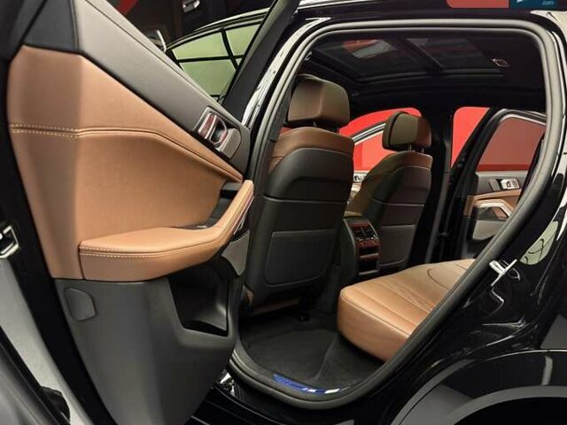 Черный БМВ Х6, объемом двигателя 3 л и пробегом 1 тыс. км за 151800 $, фото 45 на Automoto.ua