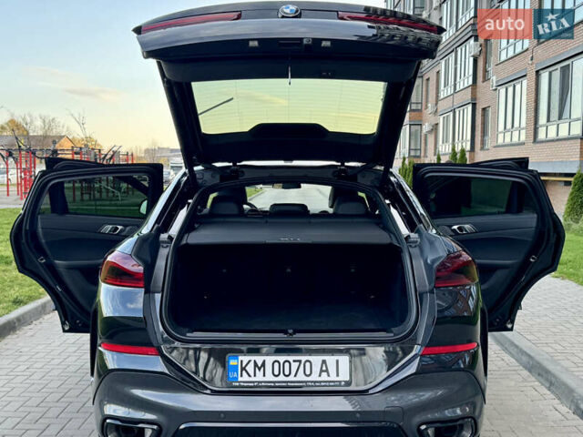 Черный БМВ Х6, объемом двигателя 3 л и пробегом 5 тыс. км за 106000 $, фото 43 на Automoto.ua