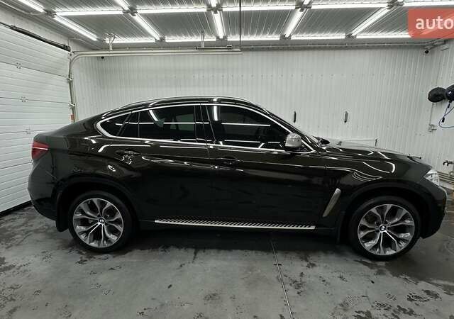 Коричневый БМВ Х6, объемом двигателя 2.99 л и пробегом 200 тыс. км за 38000 $, фото 1 на Automoto.ua