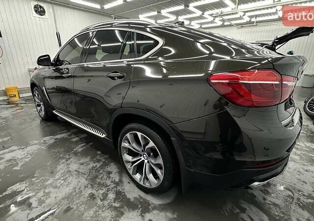 Коричневый БМВ Х6, объемом двигателя 2.99 л и пробегом 200 тыс. км за 38000 $, фото 2 на Automoto.ua